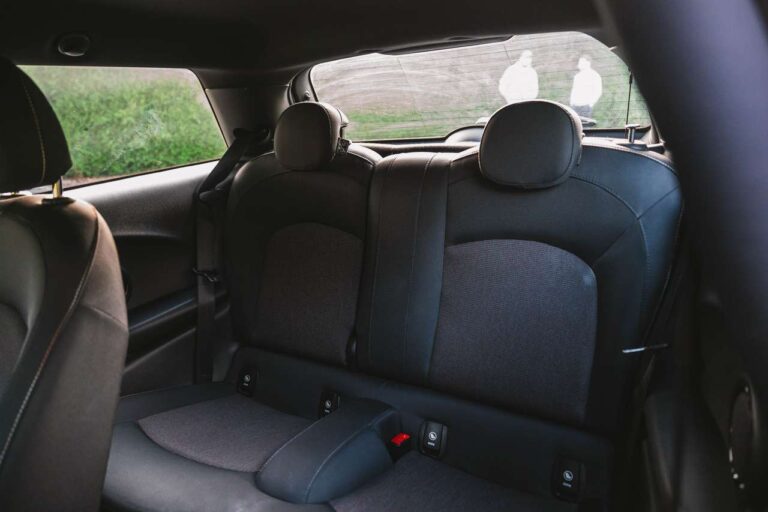 1280x960-17728JolrR18c3v