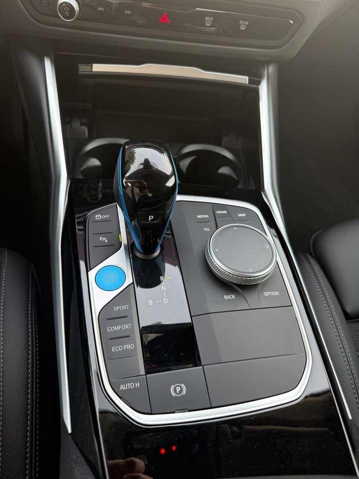 1280x960-26355wp8ZYmXO3B